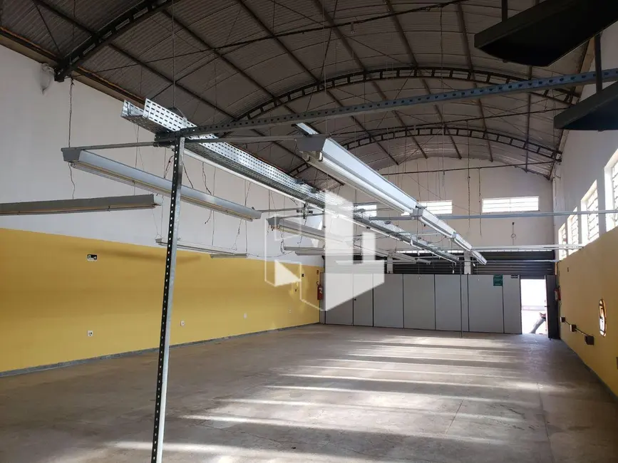 Foto 1 de Armazém / Galpão para alugar, 250m2 em Centro, Jau - SP