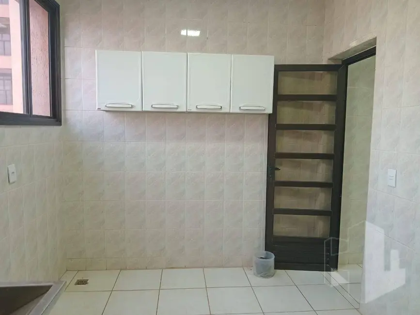 Apartamento com 2 quartos à venda, 100m2 em Centro, Jau - SP - imagem 6 Foto 6 de Apartamento com 2 quartos à venda, 100m2 em Centro, Jau - SP