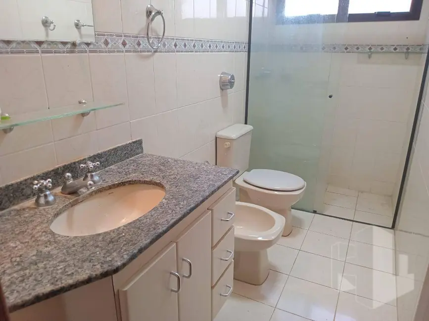 Apartamento com 2 quartos à venda, 100m2 em Centro, Jau - SP - imagem 9 Foto 9 de Apartamento com 2 quartos à venda, 100m2 em Centro, Jau - SP