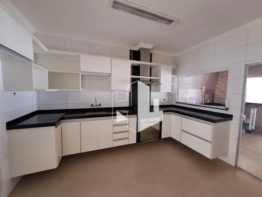 Foto 6 de Casa com 2 quartos à venda, 175m2 em Jardim Dona Emília, Jau - SP