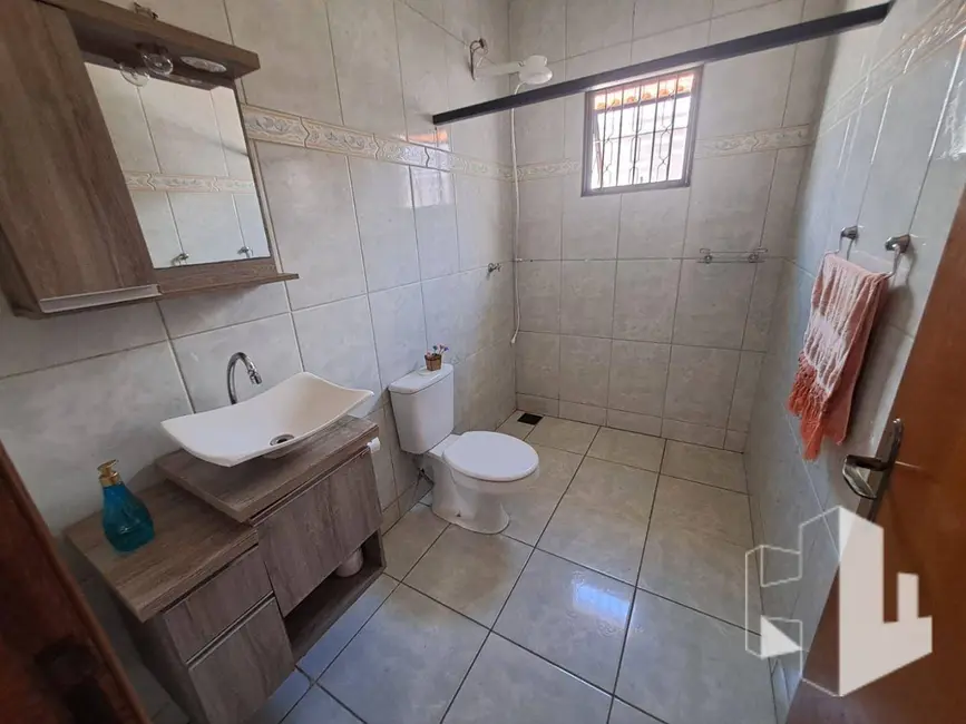 Foto 7 de Casa com 2 quartos à venda, 360m2 em Jardim Parati, Jau - SP