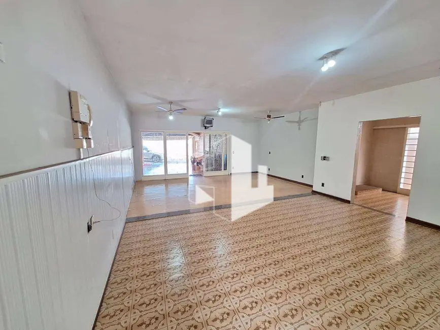 Foto 3 de Casa com 3 quartos à venda, 300m2 em Jardim das Paineiras, Jau - SP