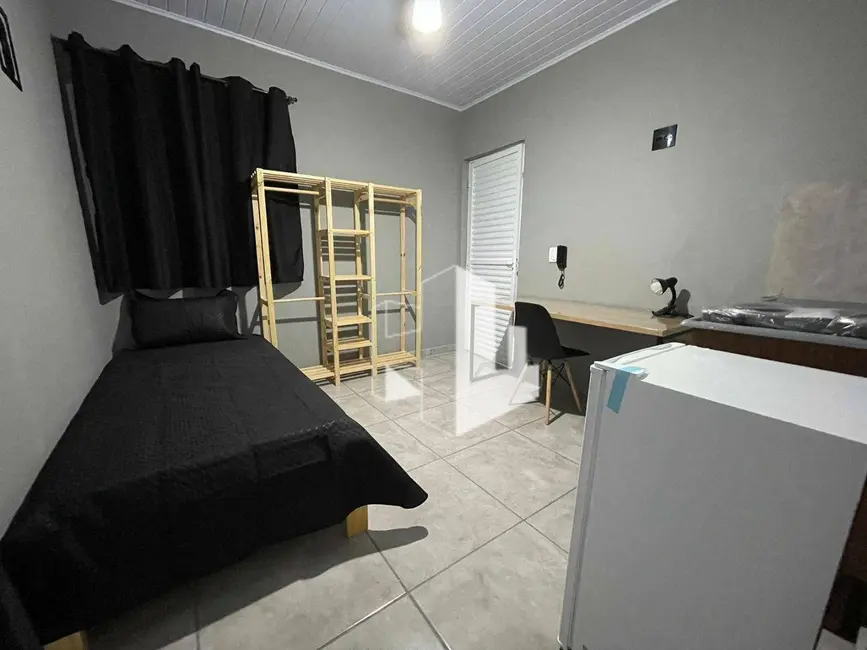 Foto 4 de Kitnet com 1 quarto para alugar, 30m2 em Vila Nova, Jau - SP