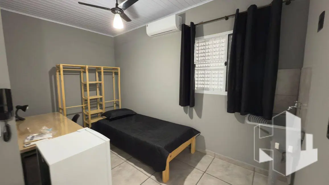 Foto 1 de Kitnet com 1 quarto para alugar, 30m2 em Vila Nova, Jau - SP