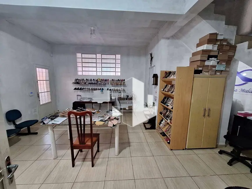 Foto 7 de Armazém / Galpão à venda e para alugar, 300m2 em Chácara Flora, Jau - SP