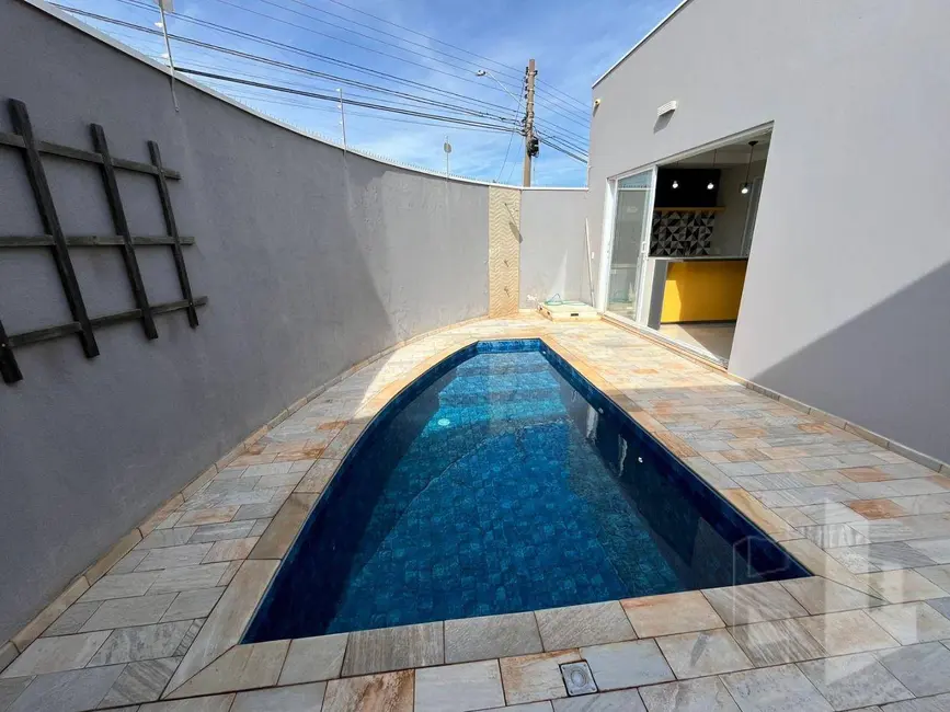 Foto 1 de Casa com 3 quartos à venda e para alugar, 307m2 em Jardim Alvorada II, Jau - SP