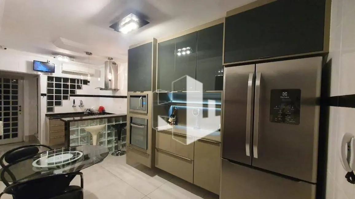 Foto 6 de Casa com 2 quartos à venda, 150m2 em Jardim Ibirapuera, Jau - SP