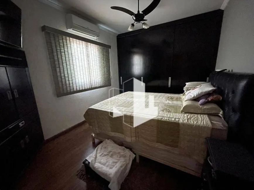 Foto 9 de Casa com 2 quartos à venda, 150m2 em Jardim Ibirapuera, Jau - SP