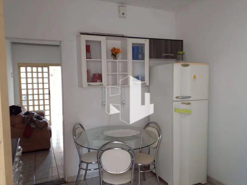 Foto 3 de Casa com 3 quartos à venda, 176m2 em Jardim Vila Maria, Jau - SP