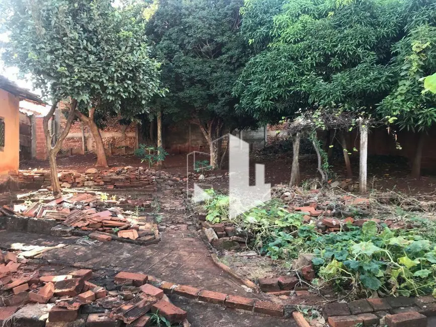 Foto 6 de Casa com 2 quartos à venda, 761m2 em Santo Antônio, Jau - SP