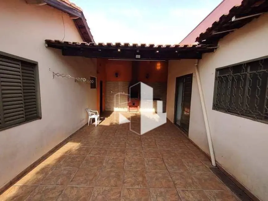 Foto 8 de Casa com 3 quartos à venda, 215m2 em Jardim Olímpia, Jau - SP