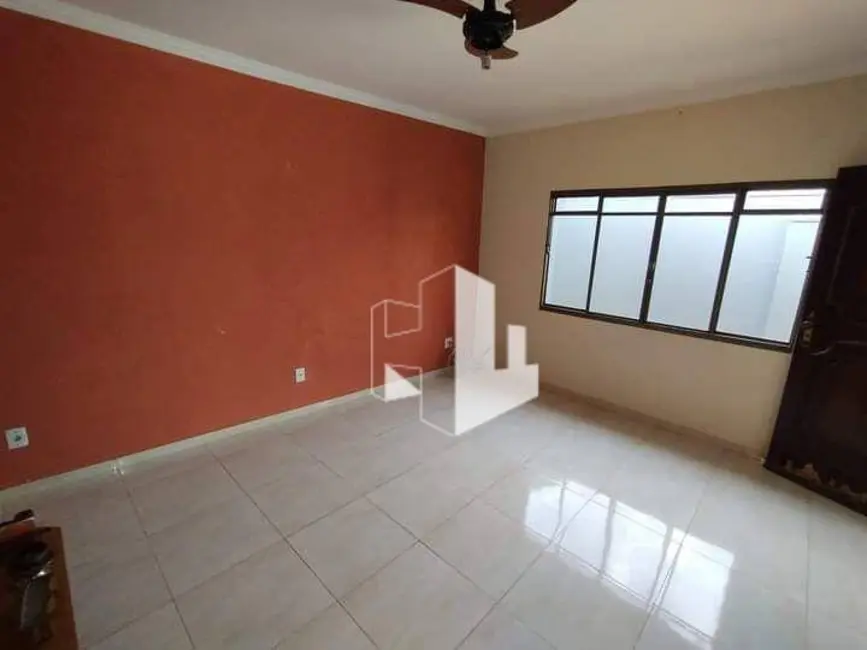 Foto 1 de Casa com 3 quartos à venda, 215m2 em Jardim Olímpia, Jau - SP