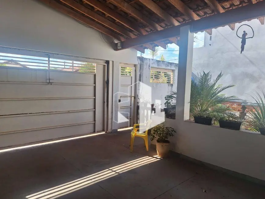 Foto 8 de Casa com 2 quartos à venda, 200m2 em Jardim Bela Vista, Jau - SP