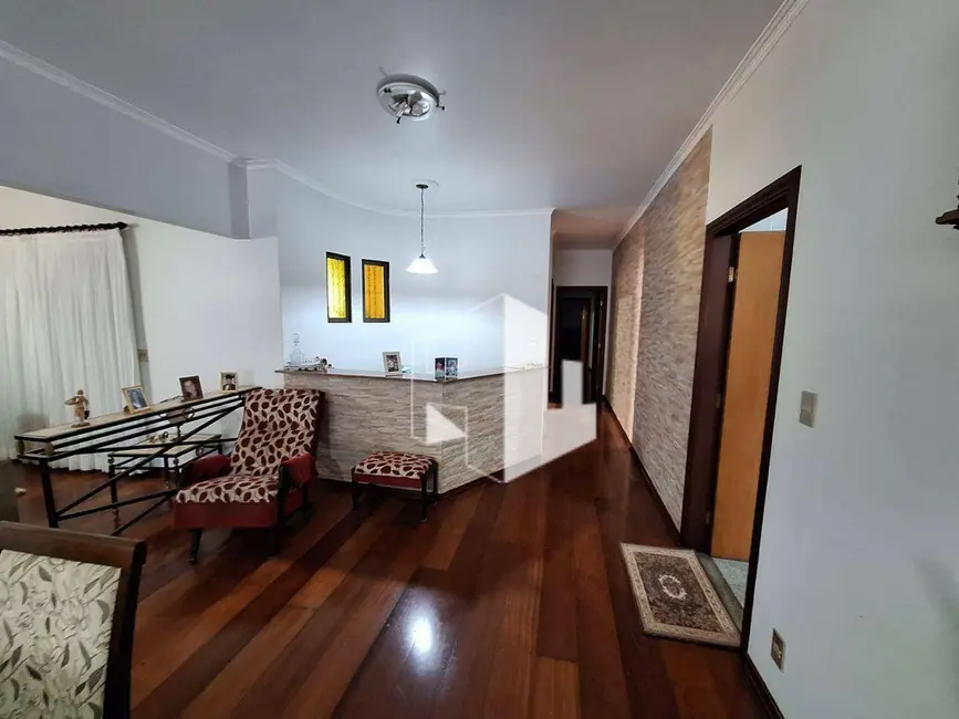 Foto 8 de Casa com 3 quartos à venda, 720m2 em Jardim Alvorada, Jau - SP