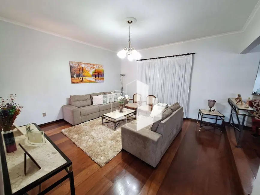 Foto 7 de Casa com 3 quartos à venda, 720m2 em Jardim Alvorada, Jau - SP