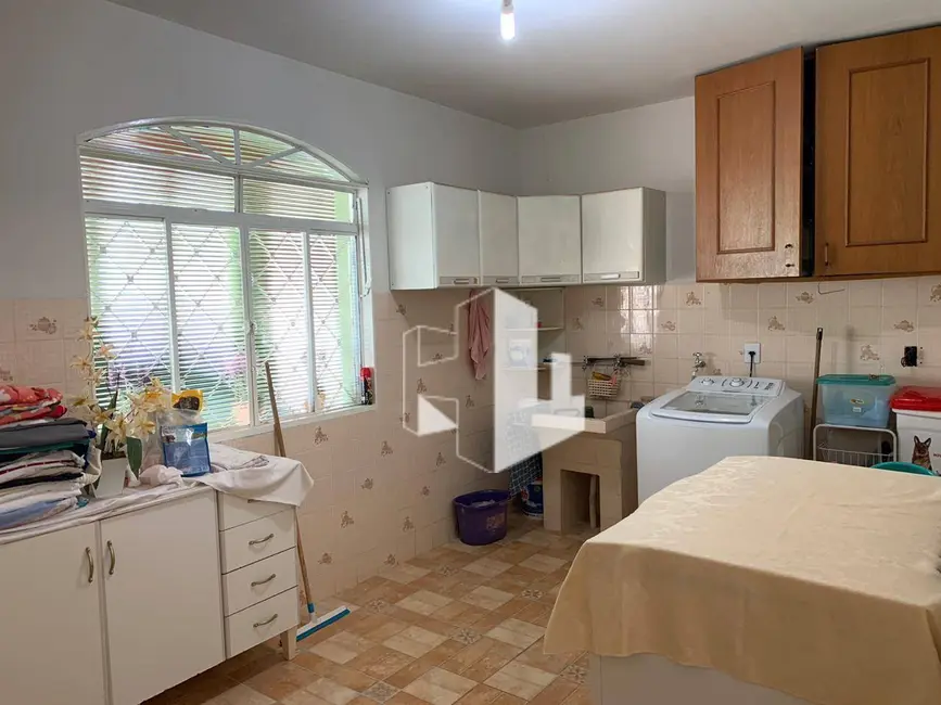 Foto 6 de Casa com 5 quartos à venda, 2500m2 em Bocaina - SP