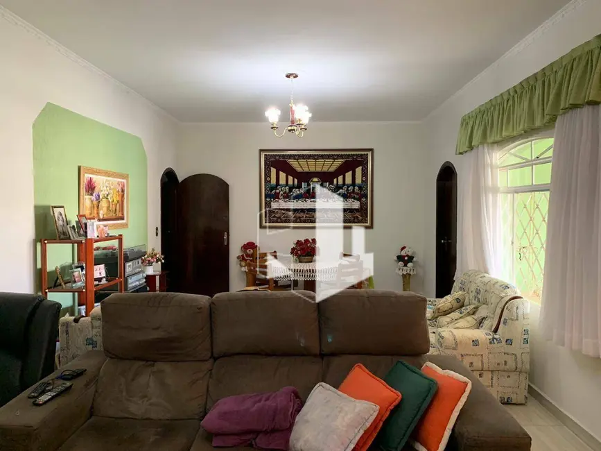 Foto 2 de Casa com 5 quartos à venda, 2500m2 em Bocaina - SP
