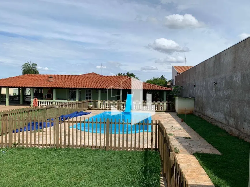 Foto 1 de Casa com 5 quartos à venda, 2500m2 em Bocaina - SP