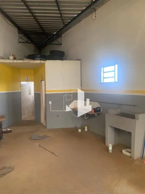 Foto 6 de Armazém / Galpão à venda e para alugar, 202m2 em Jardim Olímpia, Jau - SP