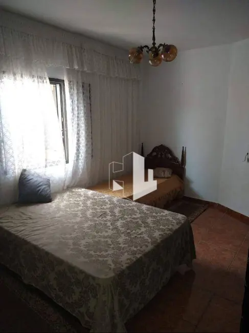 Foto 8 de Casa com 3 quartos à venda, 250m2 em Jardim Parati, Jau - SP
