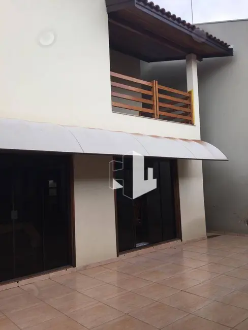 Foto 8 de Casa com 3 quartos à venda, 211m2 em Jardim Regina, Jau - SP