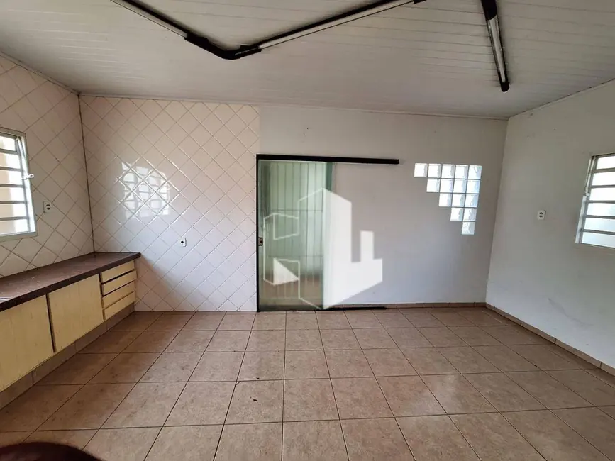 Foto 5 de Casa com 2 quartos à venda, 180m2 em Vila Nova, Jau - SP