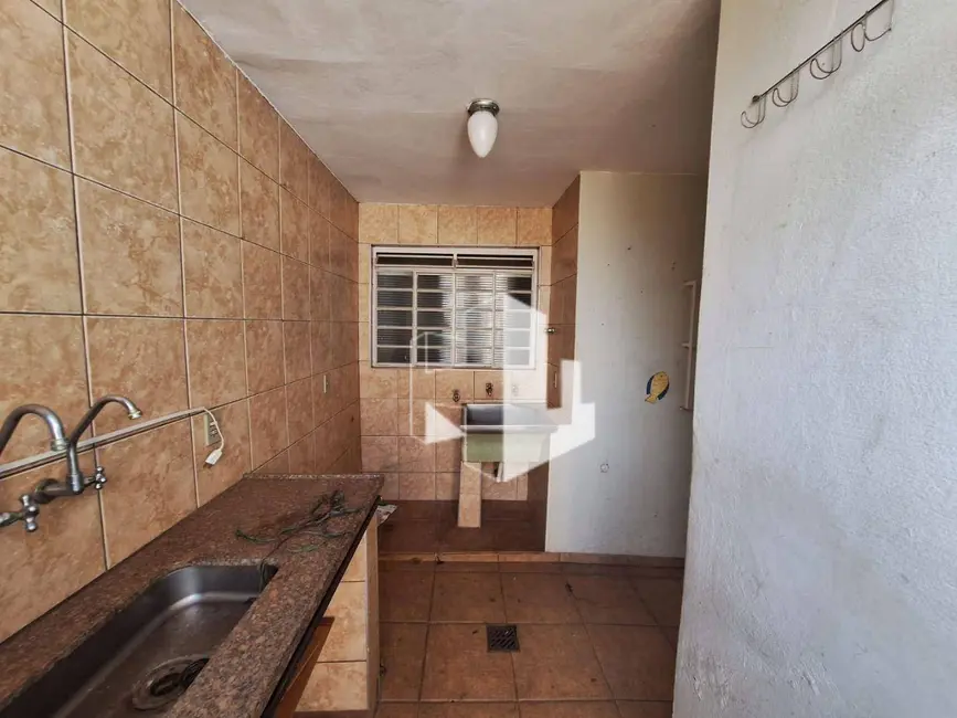 Foto 6 de Casa com 2 quartos à venda, 180m2 em Vila Nova, Jau - SP