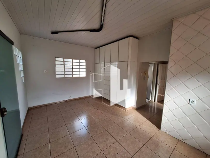 Foto 4 de Casa com 2 quartos à venda, 180m2 em Vila Nova, Jau - SP