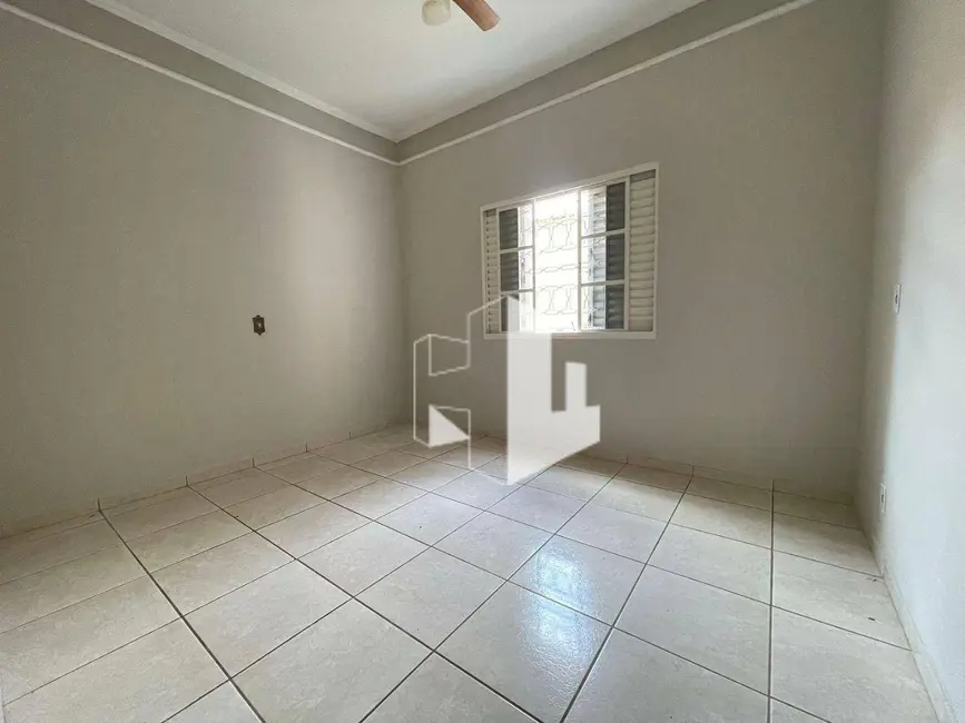 Foto 7 de Casa com 3 quartos para alugar, 250m2 em Centro, Jau - SP