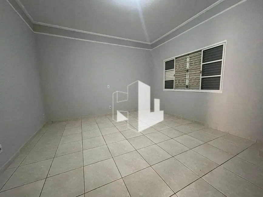 Foto 5 de Casa com 3 quartos para alugar, 250m2 em Centro, Jau - SP