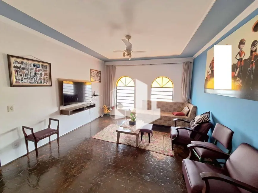 Foto 1 de Casa com 3 quartos à venda, 250m2 em Vila Sampaio Bueno, Jau - SP