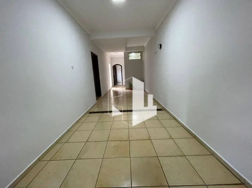 Foto 4 de Casa com 4 quartos para alugar, 300m2 em Chácara Bela Vista, Jau - SP