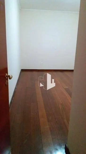 Foto 9 de Casa com 3 quartos à venda, 125m2 em Jardim Santa Rosa, Jau - SP