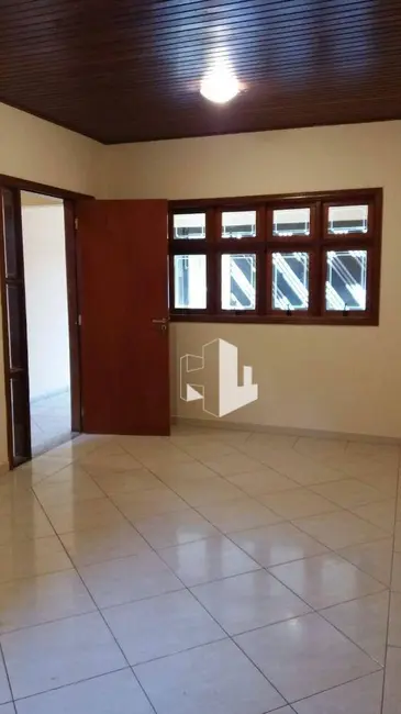 Foto 2 de Casa com 3 quartos à venda, 125m2 em Jardim Santa Rosa, Jau - SP