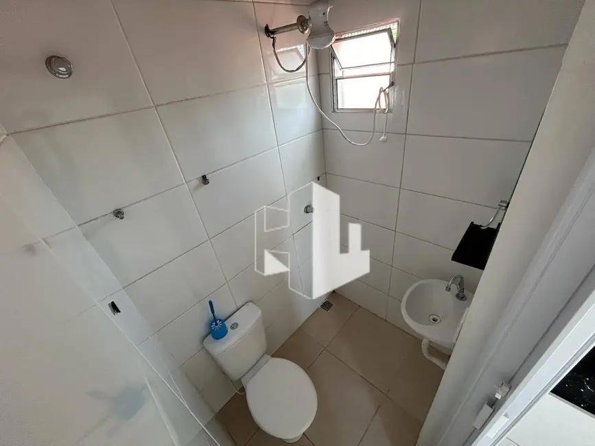 Foto 4 de Kitnet com 1 quarto para alugar, 14m2 em Vila Industrial, Jau - SP