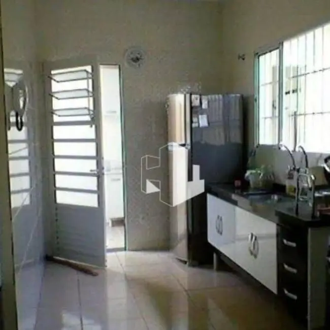 Foto 4 de Casa com 3 quartos à venda, 250m2 em Jardim Parati, Jau - SP