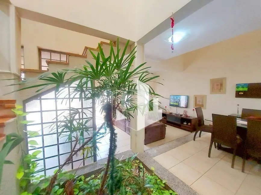 Foto 2 de Casa com 3 quartos à venda, 400m2 em Jardim Conde Pinhal I, Jau - SP