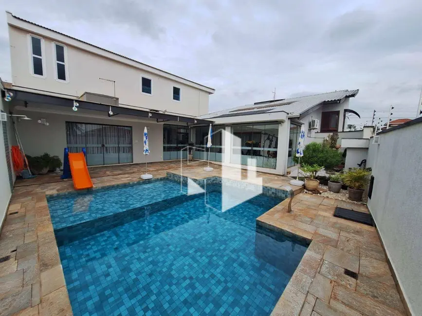 Foto 7 de Casa com 4 quartos à venda, 577m2 em Jardim Alvorada, Jau - SP