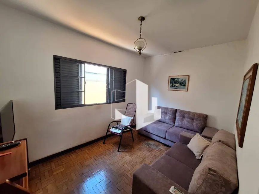 Foto 2 de Casa com 3 quartos à venda, 250m2 em Jardim São Caetano, Jau - SP