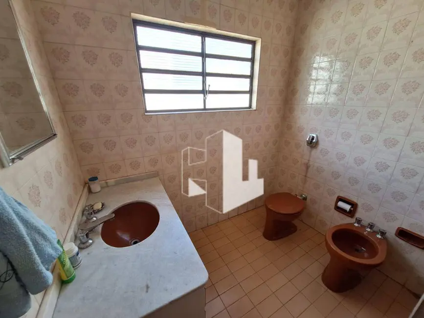 Foto 8 de Casa com 3 quartos à venda, 250m2 em Jardim São Caetano, Jau - SP