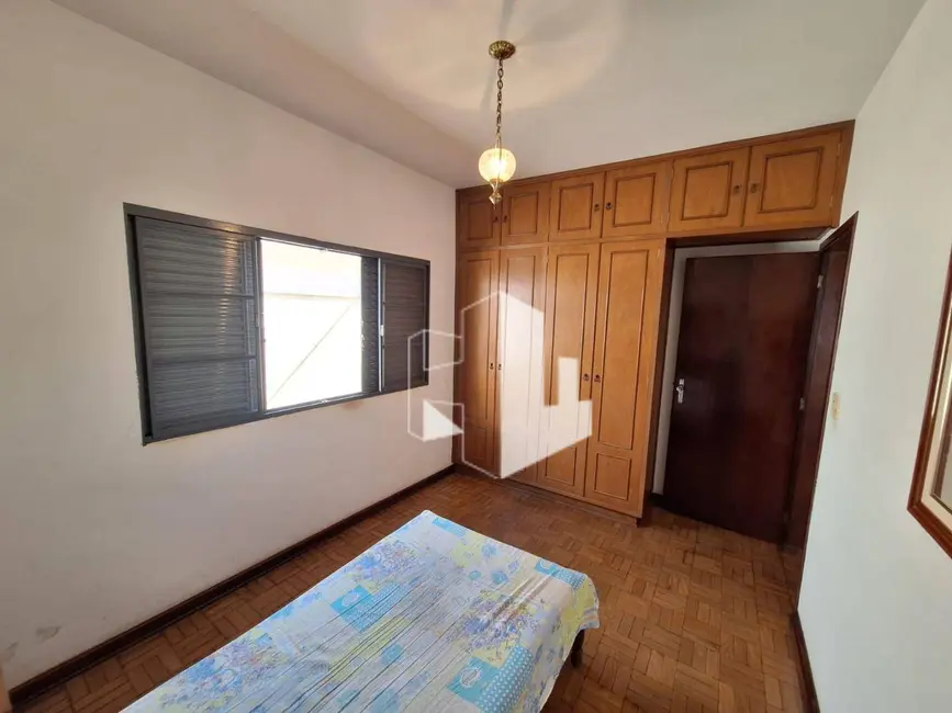 Foto 9 de Casa com 3 quartos à venda, 250m2 em Jardim São Caetano, Jau - SP