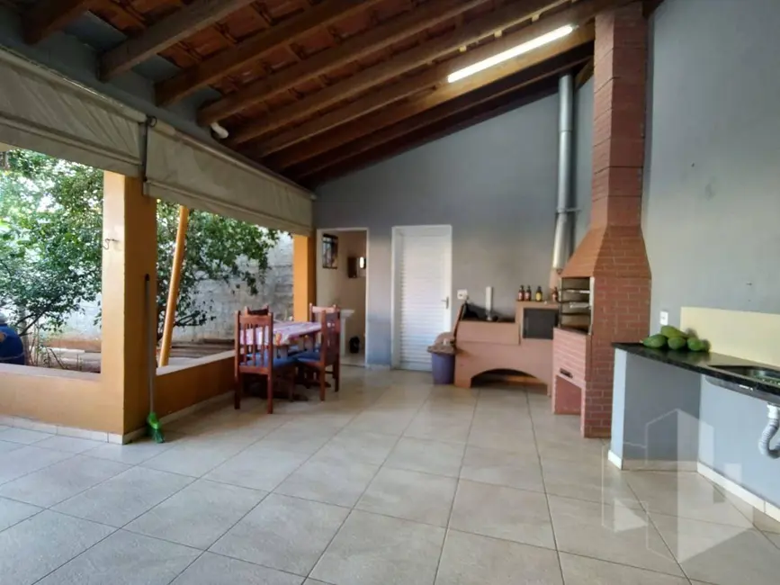 Foto 3 de Chácara com 2 quartos à venda, 500m2 em Jardim Padre Augusto Sani, Jau - SP