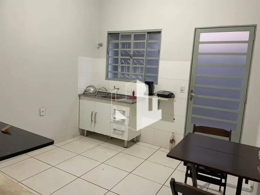 Foto 3 de Armazém / Galpão à venda, 175m2 em Jardim São Francisco, Jau - SP