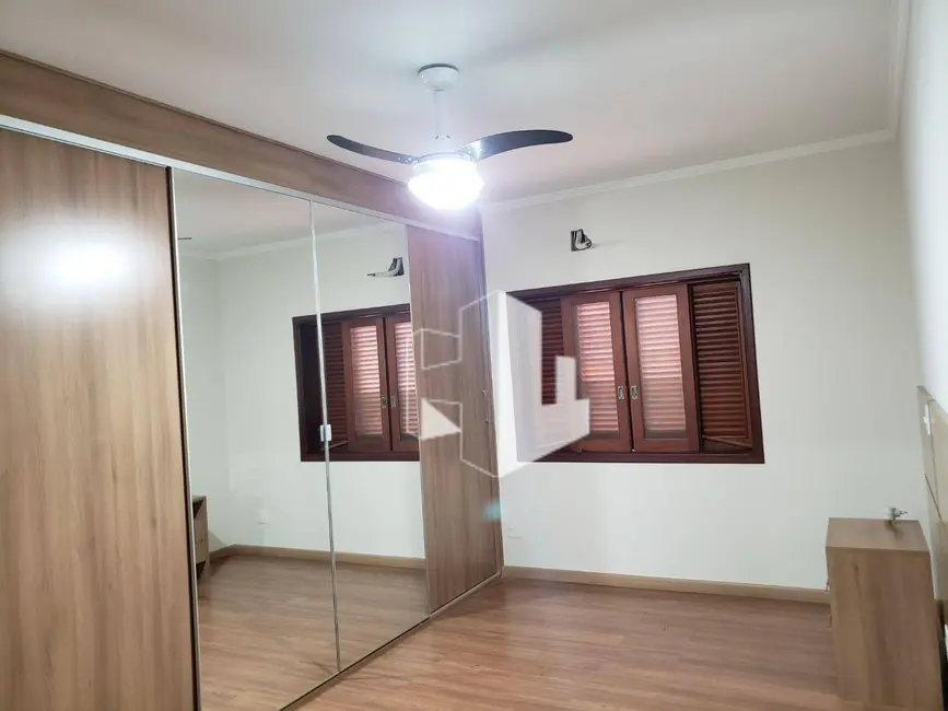 Foto 7 de Casa com 3 quartos à venda e para alugar, 360m2 em Jardim Maria Luiza I, Jau - SP