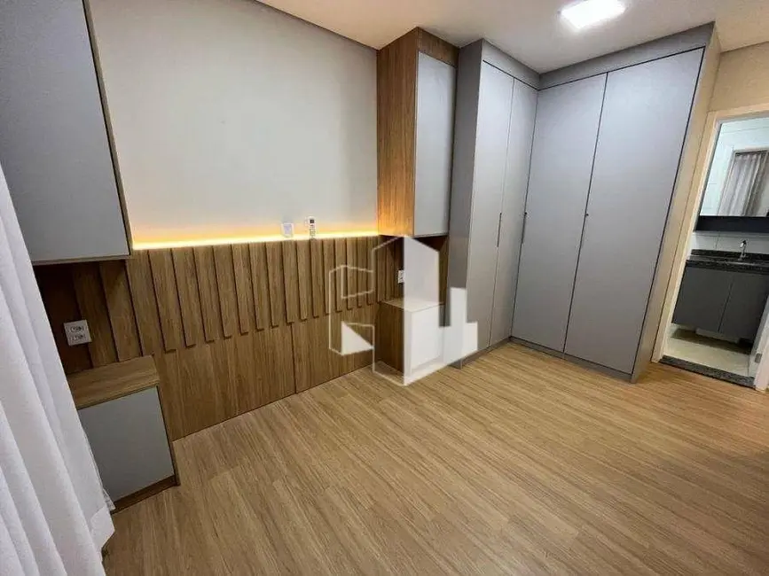 Foto 6 de Apartamento com 3 quartos à venda, 127m2 em Vila Assis, Jau - SP