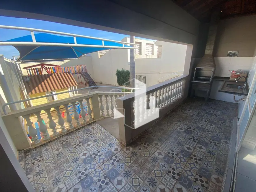 Sala Comercial para alugar, 429m2 em Vila Pires de Campo, Jau - SP - imagem 6 Foto 6 de Sala Comercial para alugar, 429m2 em Vila Pires de Campo, Jau - SP