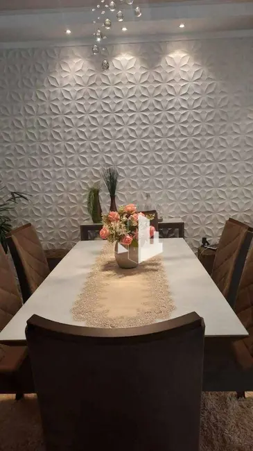 Casa com 2 quartos à venda, 261m2 em Jau - SP - imagem 9 Foto 9 de Casa com 2 quartos à venda, 261m2 em Jau - SP