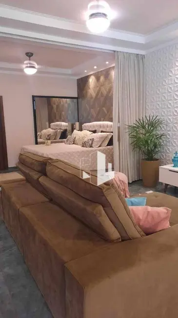 Casa com 2 quartos à venda, 261m2 em Jau - SP - imagem 7 Foto 7 de Casa com 2 quartos à venda, 261m2 em Jau - SP