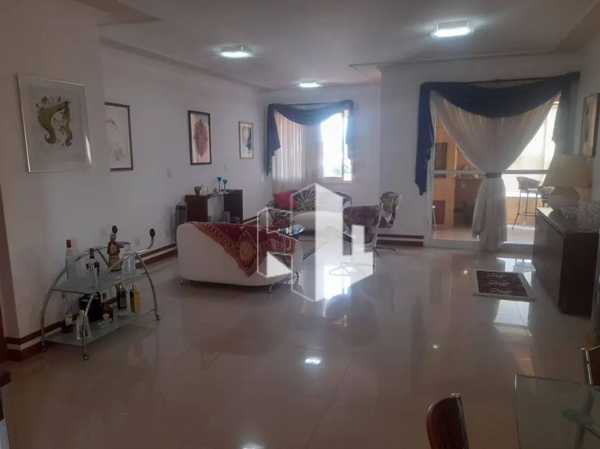 Foto 2 de Apartamento com 3 quartos à venda, 282m2 em Centro, Jau - SP