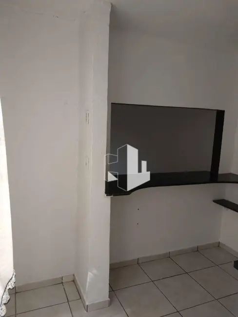 Foto 4 de Apartamento com 2 quartos à venda, 48m2 em Vila Brasil, Jau - SP